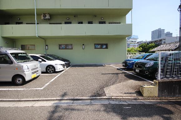 ボヌール葵駐車場 関大高槻ミューズキャンパス徒歩5分 予約制 タイムズのb