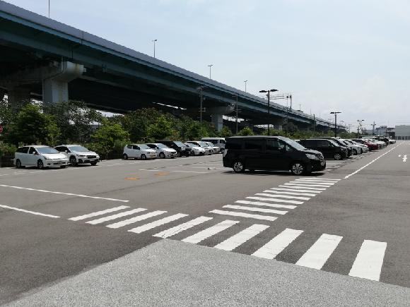 GLP鳴尾浜駐車場