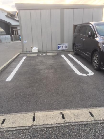 大島ビルドアップ駐車場