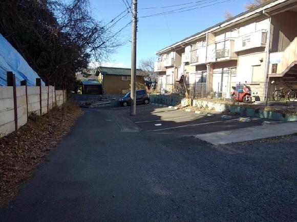 コーポ青葉駐車場 緑園都市駅徒歩8分 予約制 タイムズのb