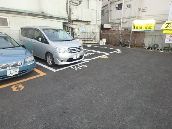 成田東第９駐車場