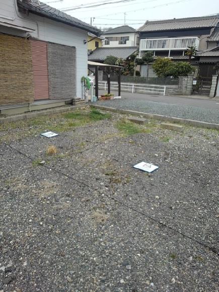 前田町1駐車場