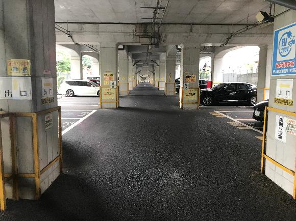 成城第１駐車場