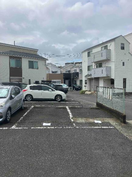 六ッ川3丁目第三駐車場