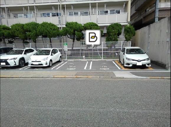 ＵＲ西長堀団地駐車場