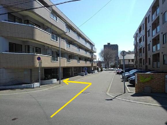 アスパイア宮の森駐車場 地下鉄東西線西２８丁目駅徒歩8分 予約制 タイムズのb