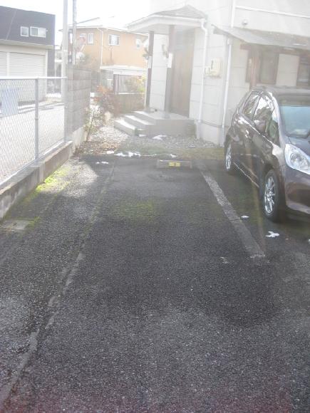 ベルメゾン駐車場