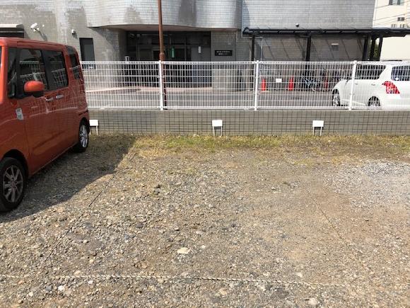 岩沢滝ノ上駐車場