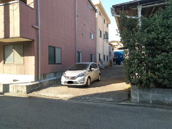 西村塗装工業所駐車場 予約制 タイムズのb