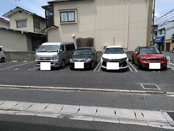 稲荷町ガレージ