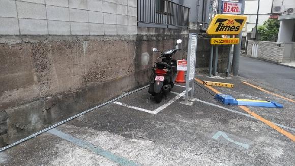 神楽坂6丁目バイク駐車場
