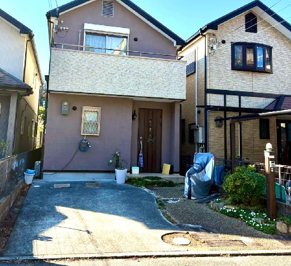 六軒町3-26駐車場