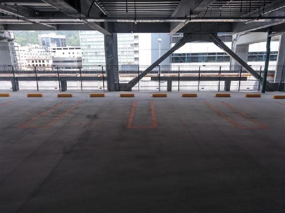 タイムズ神戸新港町駐車場 神戸博物館徒歩6分 神戸三ノ宮フェリーターミナル徒歩9分 土日祝日の入出庫は厳禁 平日１ヶ月間定期利用 予約制 タイムズのb