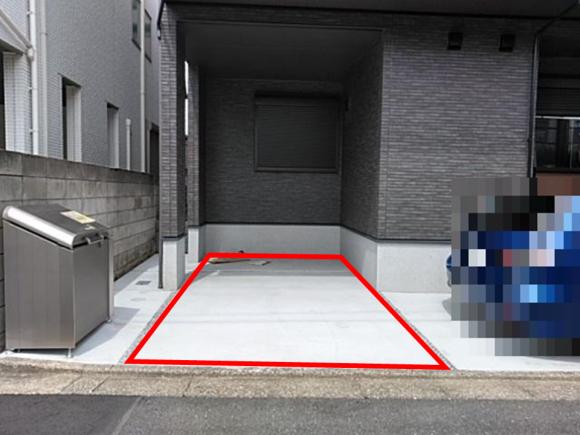 Ekolu Shiina駐車場