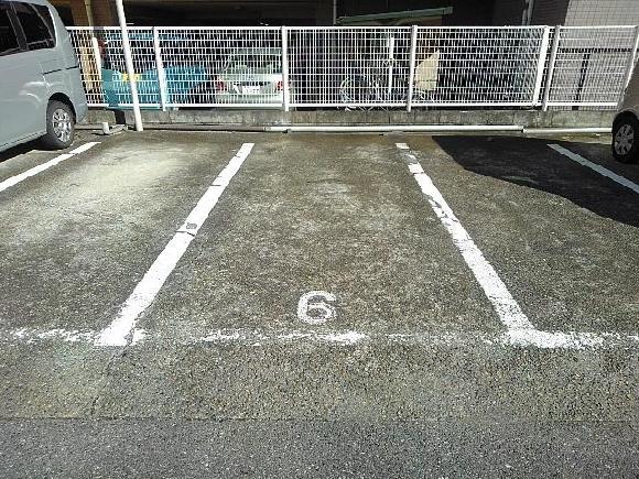 第１重誠駐車場