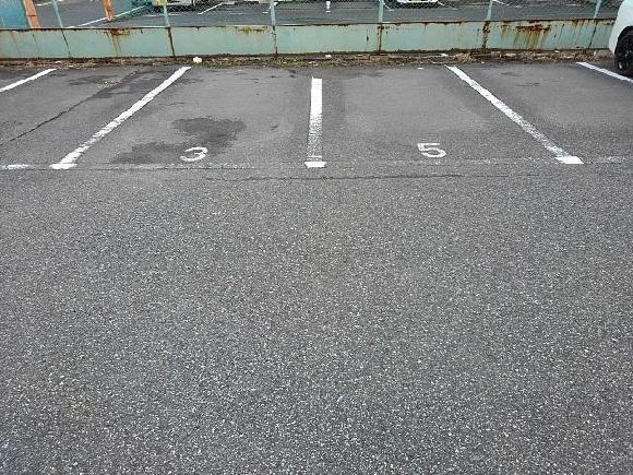 第２重誠駐車場