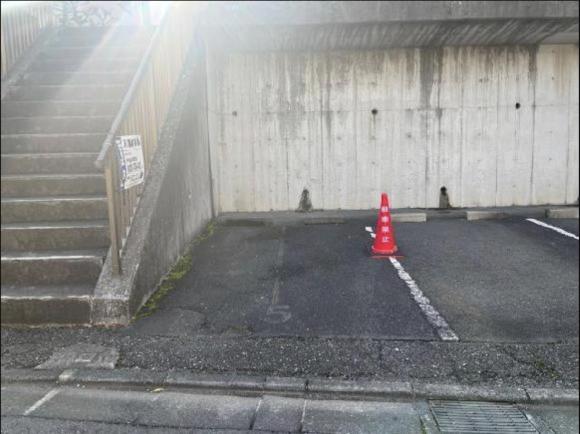 【５番】西馬込メゾンドフレール駐車場