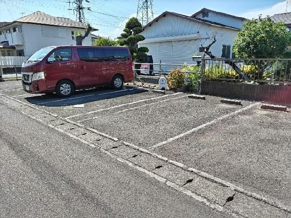 【予約制】タイムズのB コーラルハイム平塚 有料駐車場 image