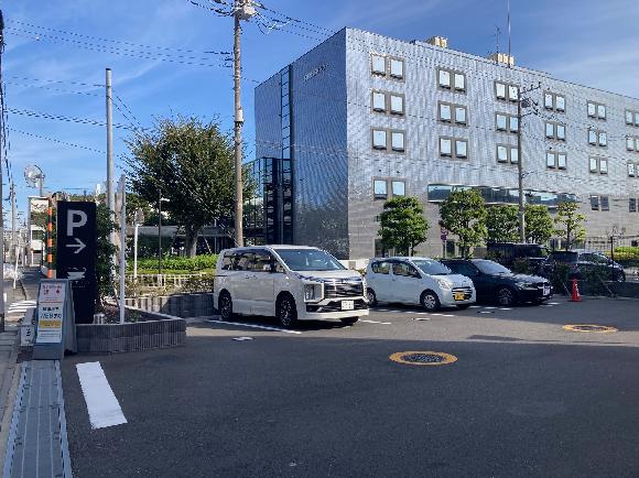 変なホテル東京羽田駐車場