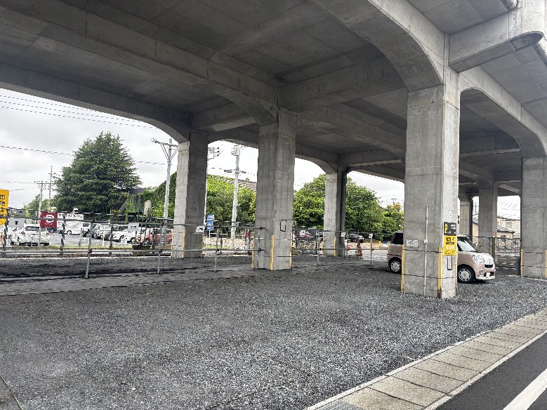 【予約制】タイムズのB 伊勢崎駅構内前橋方第1駐車場の写真URL1