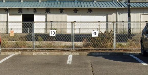 野崎西口駐車場