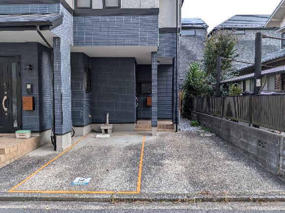 新子安1丁目駐車場