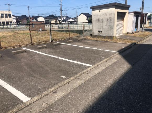 ビレッジハウス堀岡駐車場