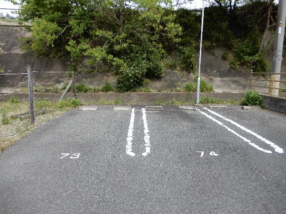 ビレッジハウス玉島駐車場