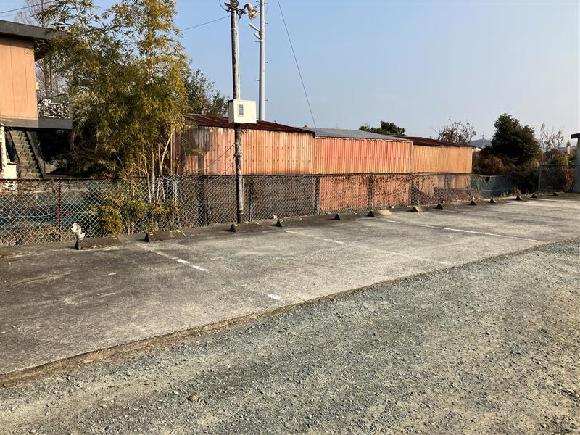 江の浦駅駐車場