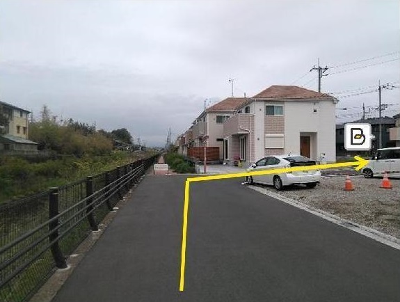 八王子市丹木町１丁目駐車場