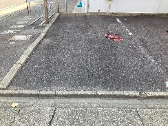 FKアラナカハイツ駐車場