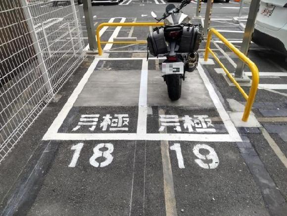 神田錦町第１３　バイク駐車場