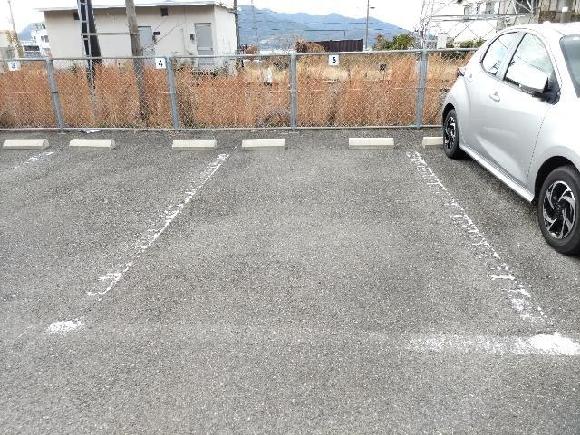 天応駅駐車場（駅前）