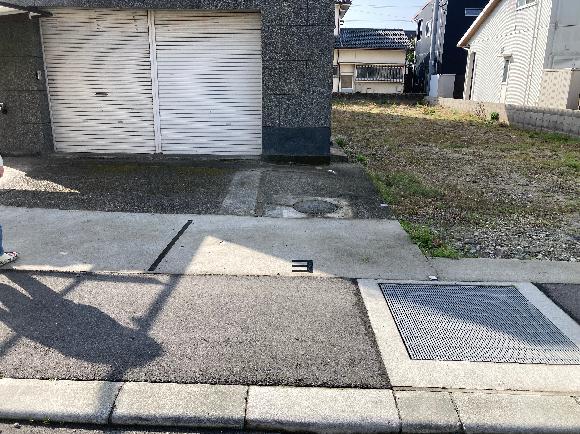 吉野町3322-7駐車場