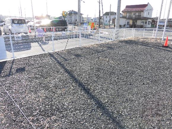 八戸駅西口駐車場