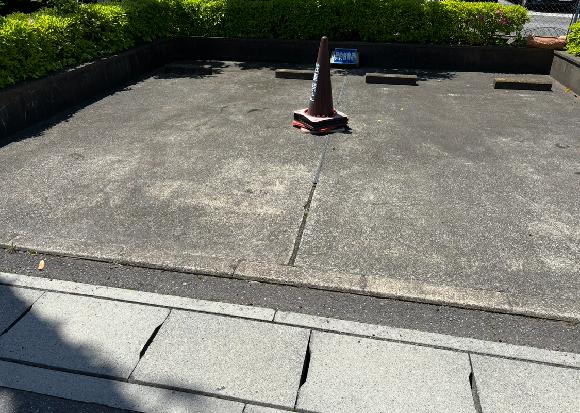 富士見町13-7駐車場