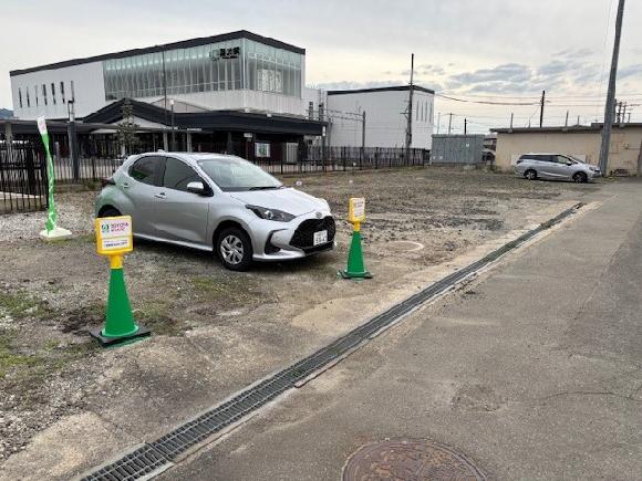 ＪＲ湯沢駅前第２月極駐車場