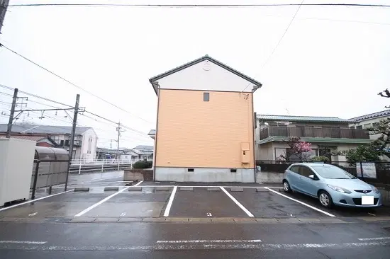 60038フォーリア砂場駐車場