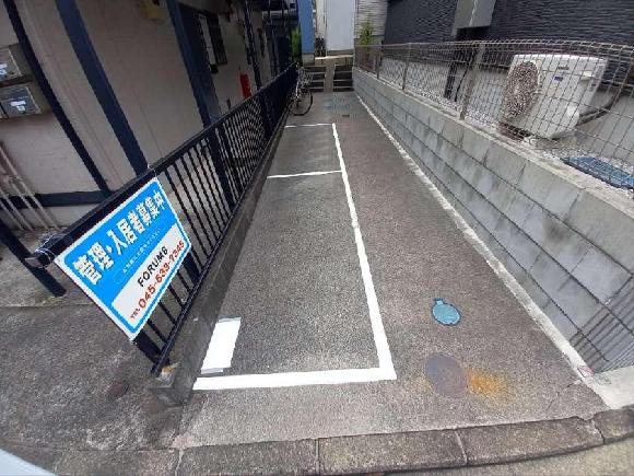 白幡仲町３５-１グッドウィル白幡仲町駐車場