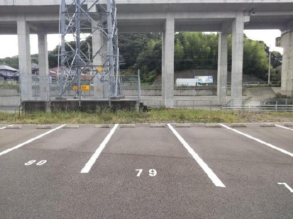 ソレイユ・ルヴァン宇都駐車場