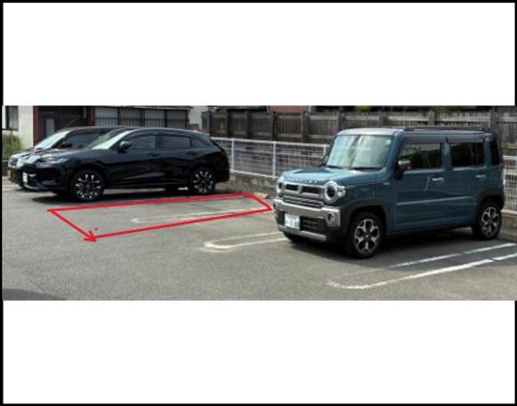 スモールウッズタウンTOMO４　駐車場