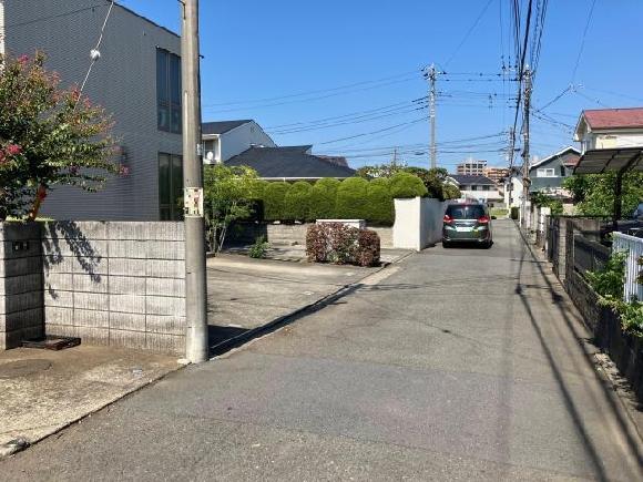 ヴィラシャンベール 駐車場