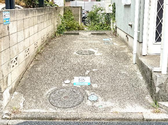 上水新町1-7-16ウェストウィング駐車場