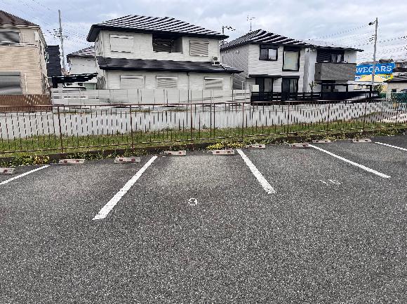 若松町5-4コーポ若松Ｂ棟駐車場