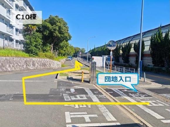 ＵＲ新千里東町団地駐車場