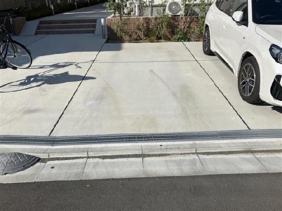 ルミエールグリーン駐車場