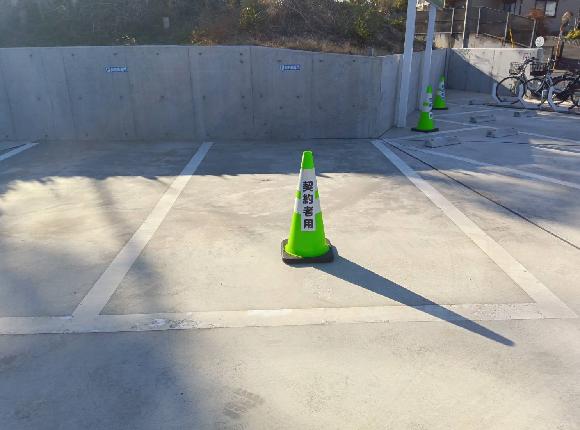 金杉１丁目 駐車場