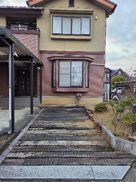 東太閤山3丁目駐車場(屋根なし)