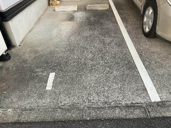 森2-11-13駐車場　１番車室