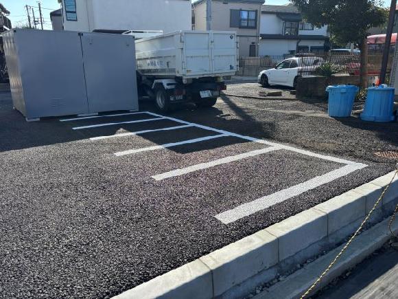 井の頭3-21-3駐車場